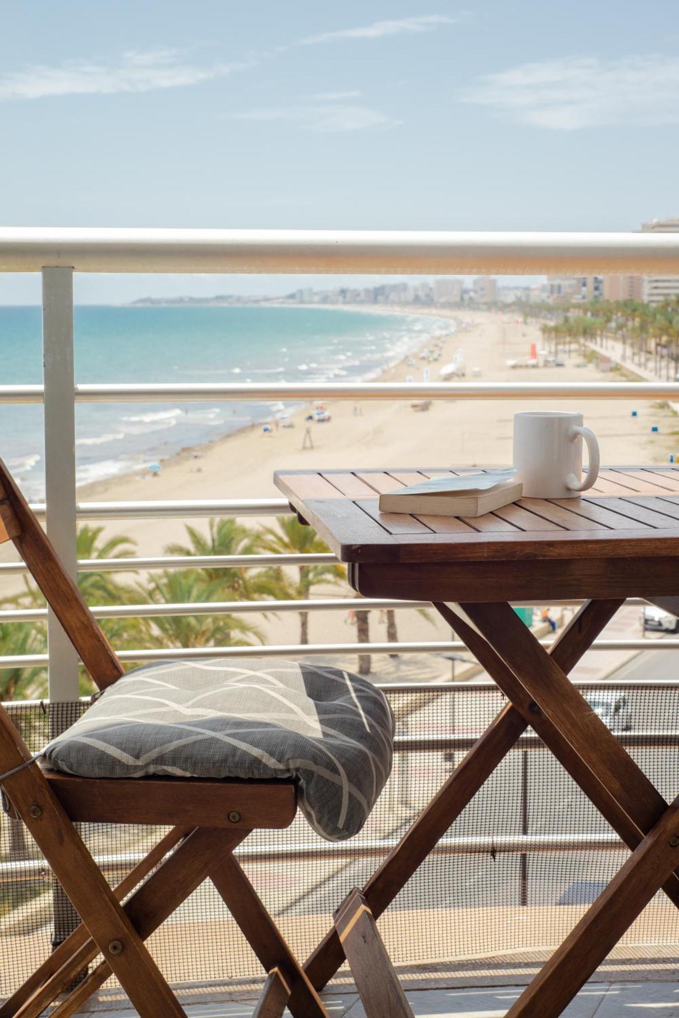 شقة Atico Frente Al Mar 2 Terrazas Barbacoa Y Parking Sujeto A Disponibilidad إل كامبيلو المظهر الخارجي الصورة