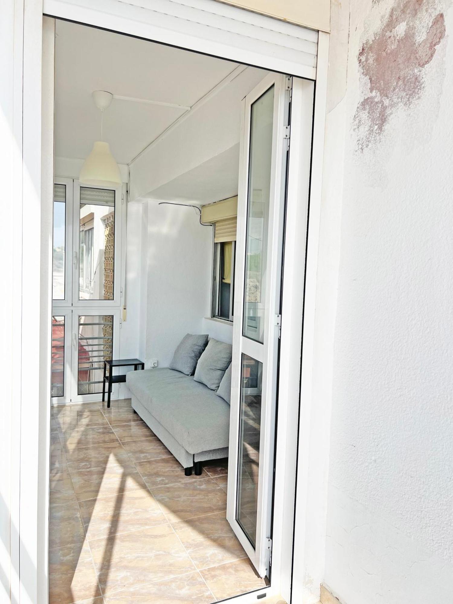 شقة Atico Frente Al Mar 2 Terrazas Barbacoa Y Parking Sujeto A Disponibilidad إل كامبيلو المظهر الخارجي الصورة