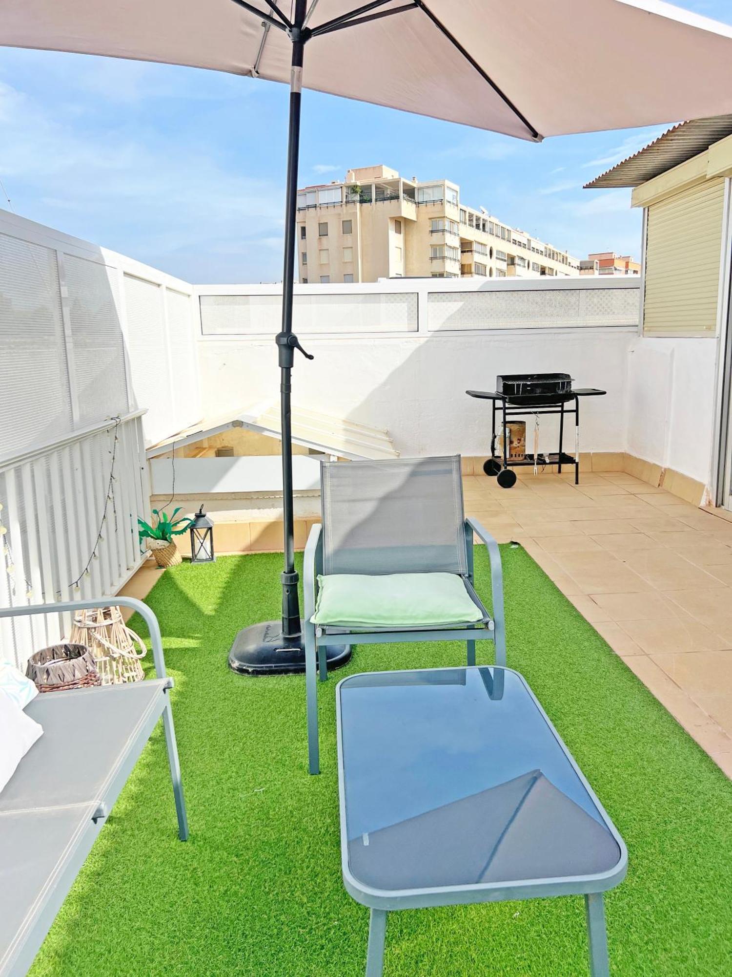 شقة Atico Frente Al Mar 2 Terrazas Barbacoa Y Parking Sujeto A Disponibilidad إل كامبيلو المظهر الخارجي الصورة